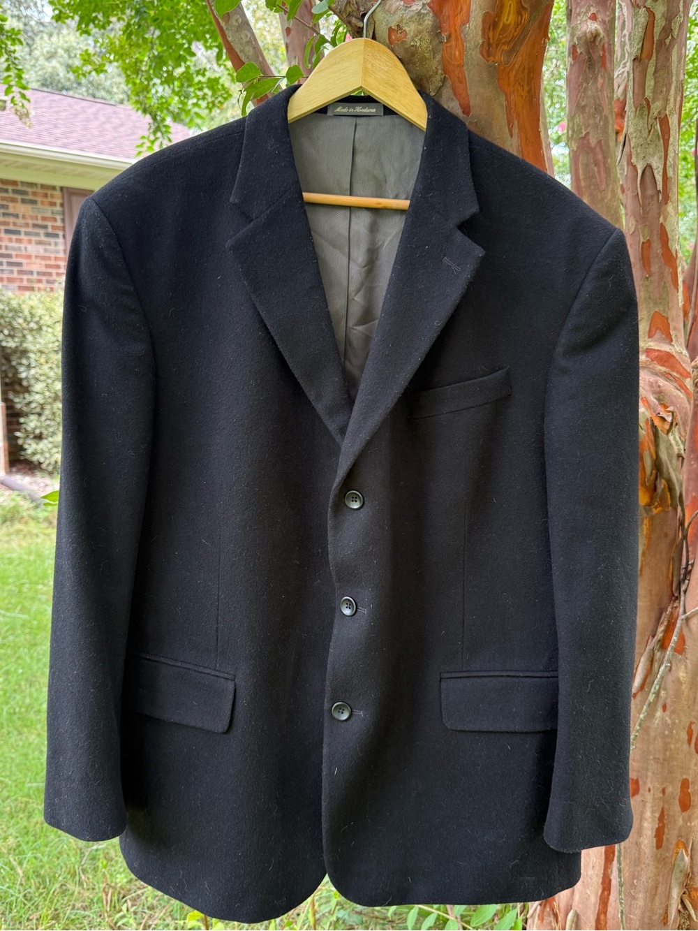 Oscar DeLaRenta Men's Black Wool Blend Blazer - Classic Single-Breasted